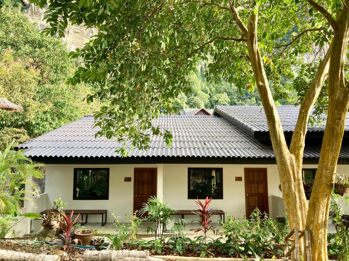 Simple House Ao Nang - B&B Buitenkant foto