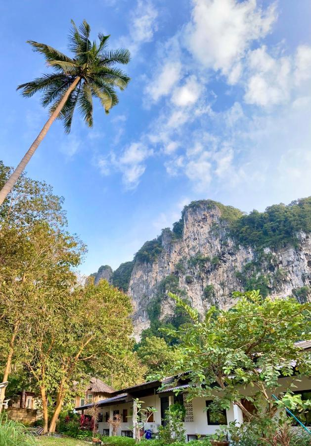 Simple House Ao Nang - B&B Buitenkant foto