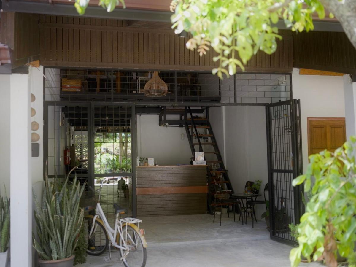 Simple House Ao Nang - B&B Buitenkant foto